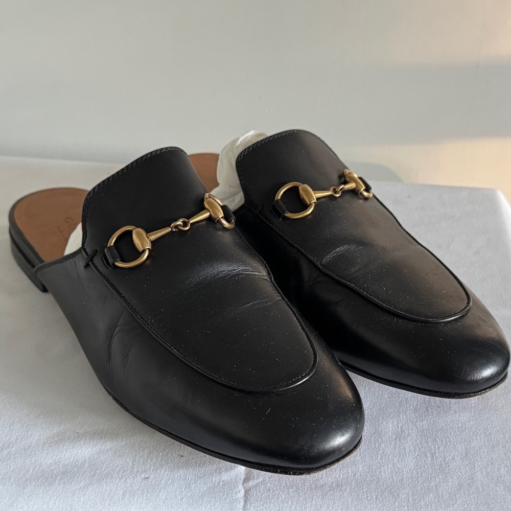Women's Gucci Mule Loafers in classic black and gold horsebit hardware, size 37